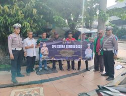 Tingkatkan Disiplin Berlalu – lintas Polres Pelabuhan Tanjung Perak Sosialisasi Ops Zebra Semeru 2025, Sasar Pengemudi Ojol dan Opang