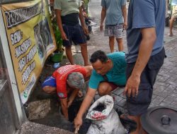Di Tengah Keterbatasan Drainase, Warga Tanah Kali Kedinding Menjaga Lingkungan dengan Gotong Royong