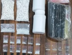 Peredaran Narkoba di Tambaksari, Polisi Amankan 109 Gram Sabu dan 2.000 Pil LL