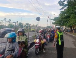 Jamin Kelancaran Arus Mudik, Polres Pelabuhan Tanjung Perak Siagakan Pengamanan di Pos Suramadu