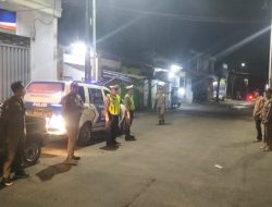 Bersama Jaga Kampung, Polsek Semampir, Warga dan Satpol PP Perkuat Kamtibmas